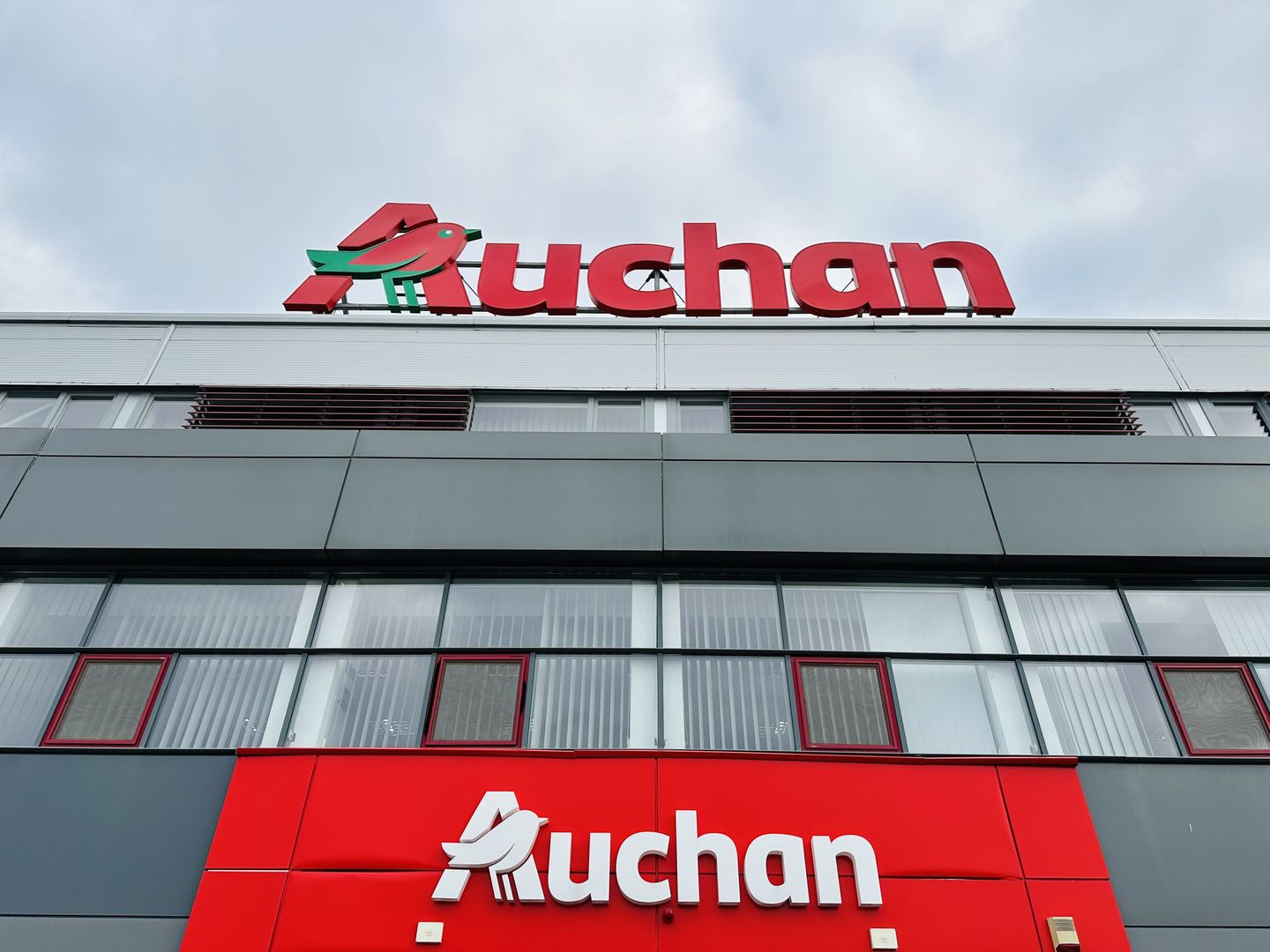 Auchan Buziasului | Spatiu Comercial 80 mp - Acces din interior | 0% - Poză 6