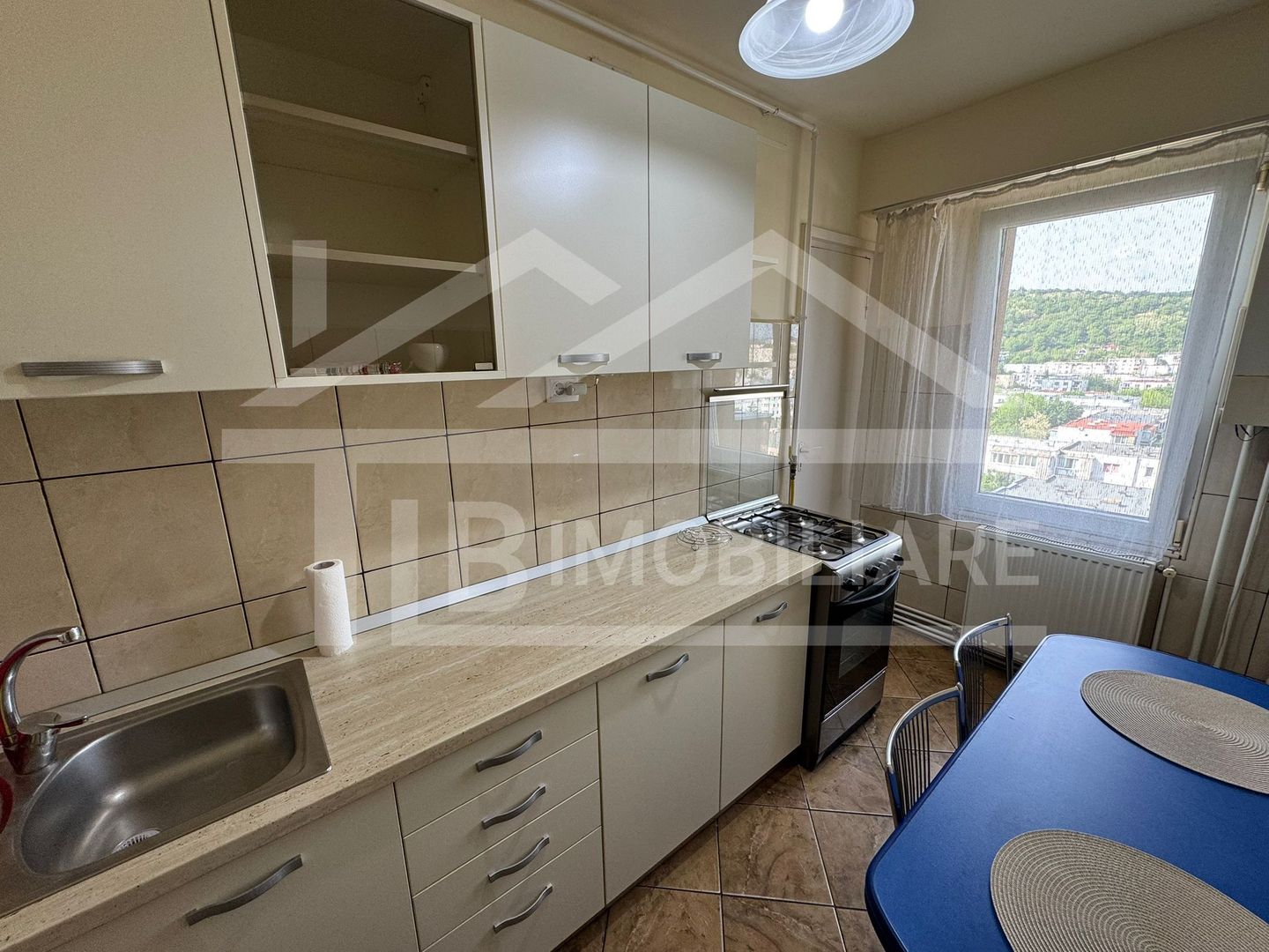 Apartament cu 2 camere, decomandat, 50mp, Zona Fortuna - Poză 5