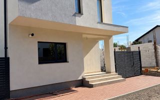 OCAZIE RARĂ! Casă Individuală Premium în Otopeni | Curte 280mp - Poză 1