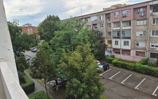 🏡 DE VÂNZARE – APARTAMENT 2 CAMERE | ZONA M4, BL. C42 🏡, ETAJ 3! - Poză 8