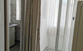 Garsonieră de închiriat în Galata, etaj 1, renovată - Poză 7