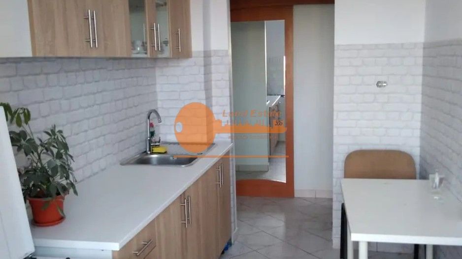 Apartament 2 Dimitrie Cantemir Centrala Proprie - Poză 3