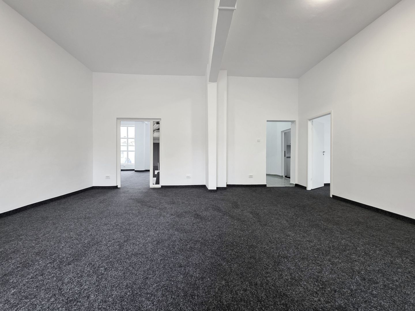 FALEZA NORD – 192 MP UTILI, IDEAL MAGAZIN, BIROURI, CABINETE MEDICALE - Poză 5