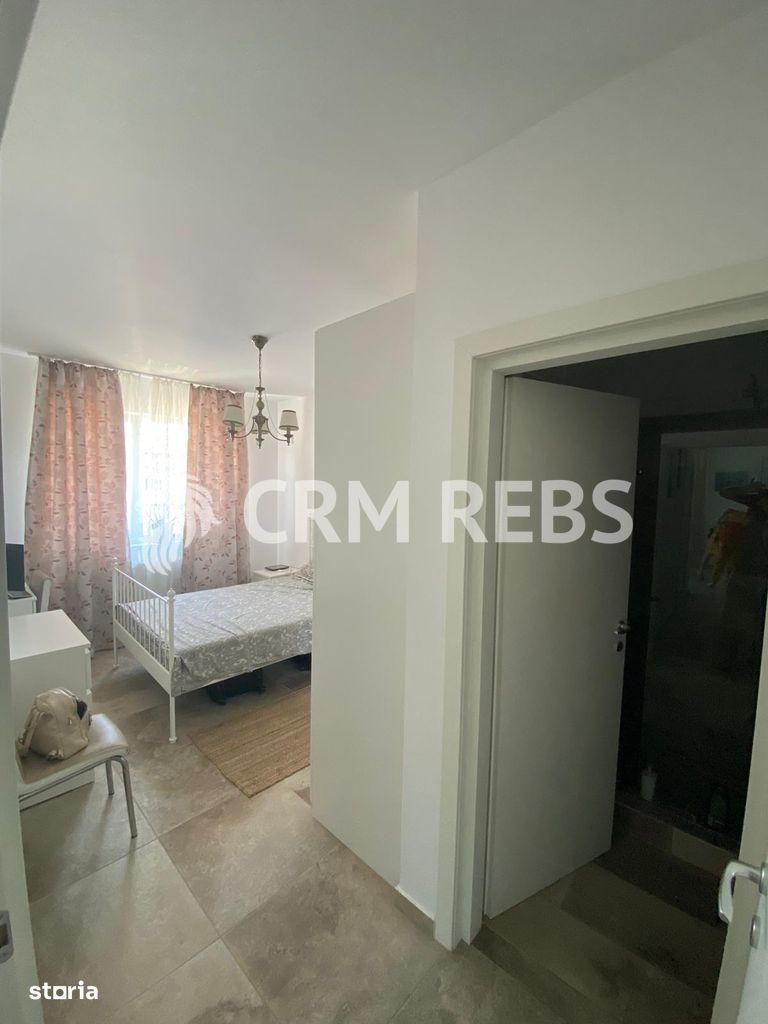 Vând apartament de 3 camere decomandat in Chiajna cu parcare - Poză 8