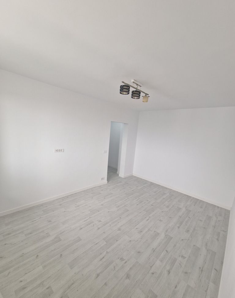 Apartament 2 camere, Zona Brancoveanu. - Poză 8