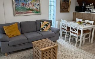 De inchiriat apartament la casa- zona UMF - Poză 1
