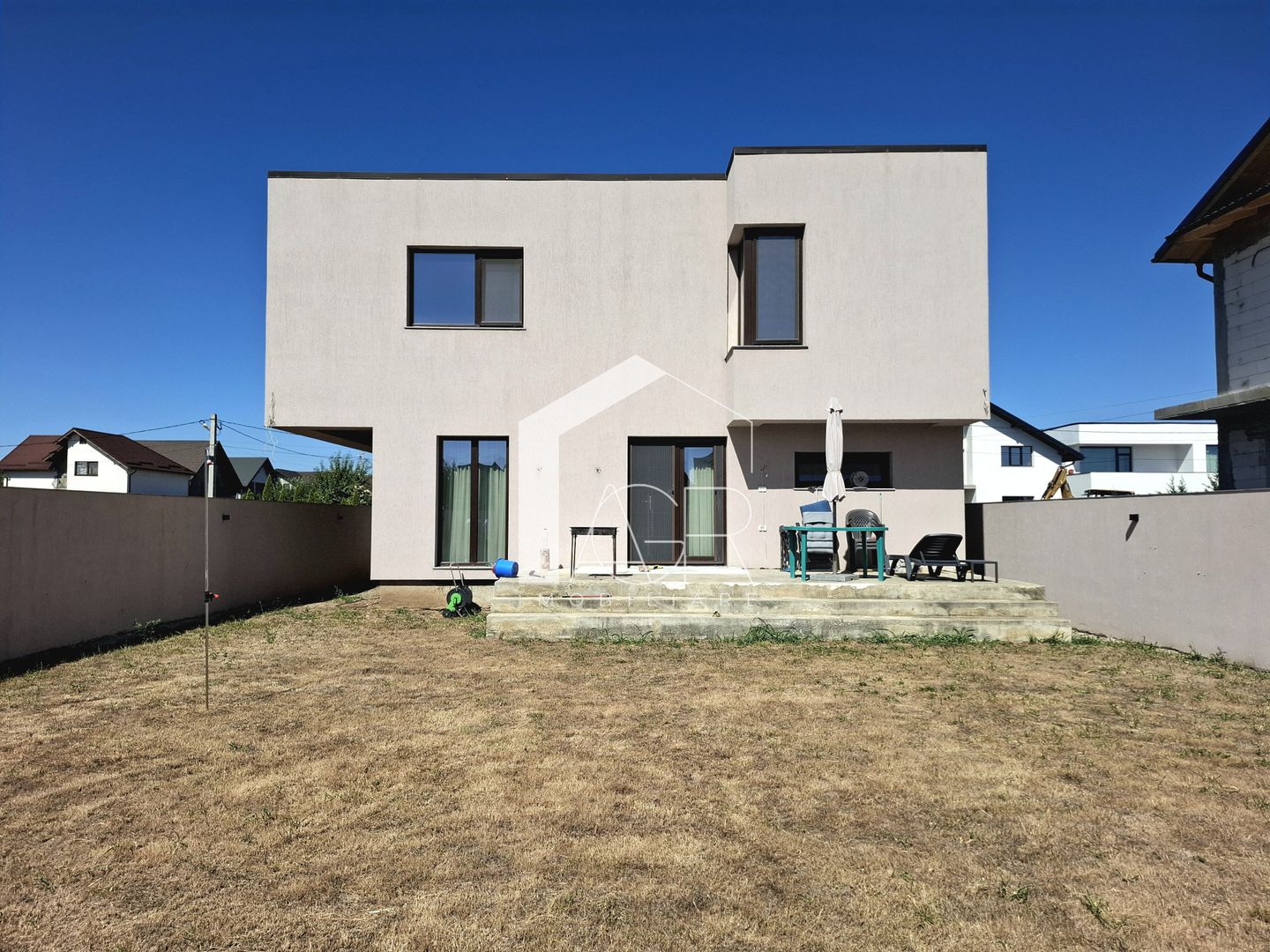 Vila cu 5 camere de vanzare, Strejnicu - Poză 26