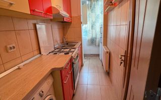 Apartament 2 camere 55 mp con.-etaj 1- Zona Decebal - Poză 4