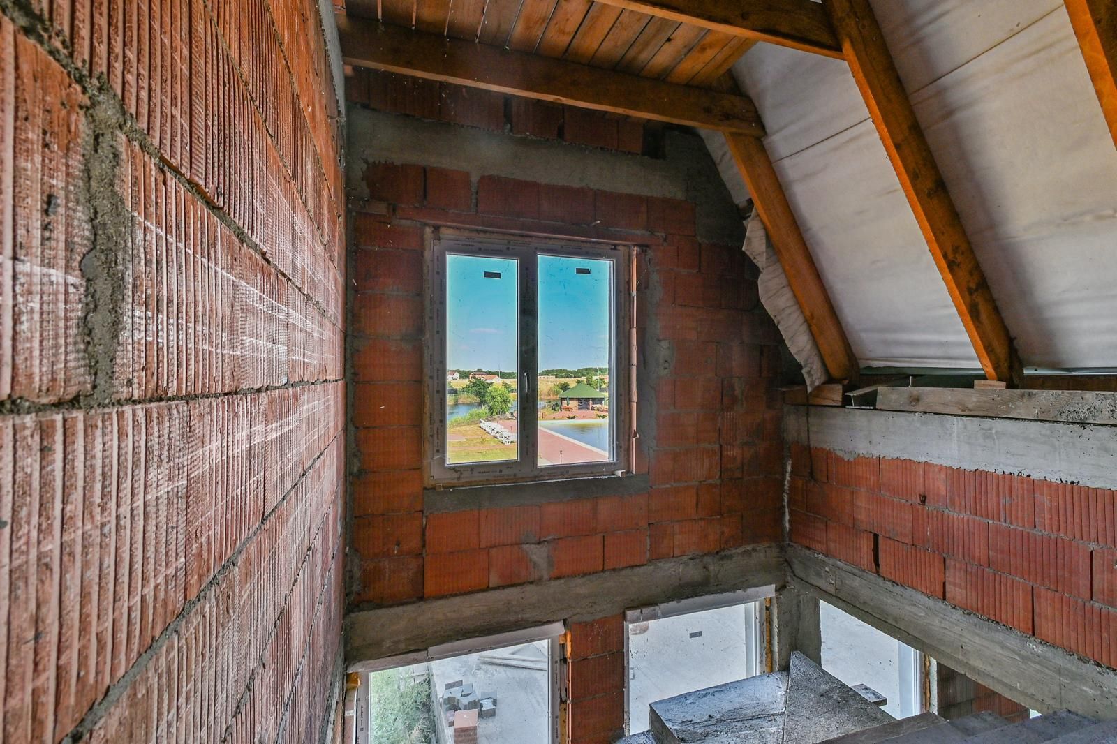 Sala de evenimente cu  piscina si foisor Biled COMISION 0 % CUMPARATOR - Poză 37