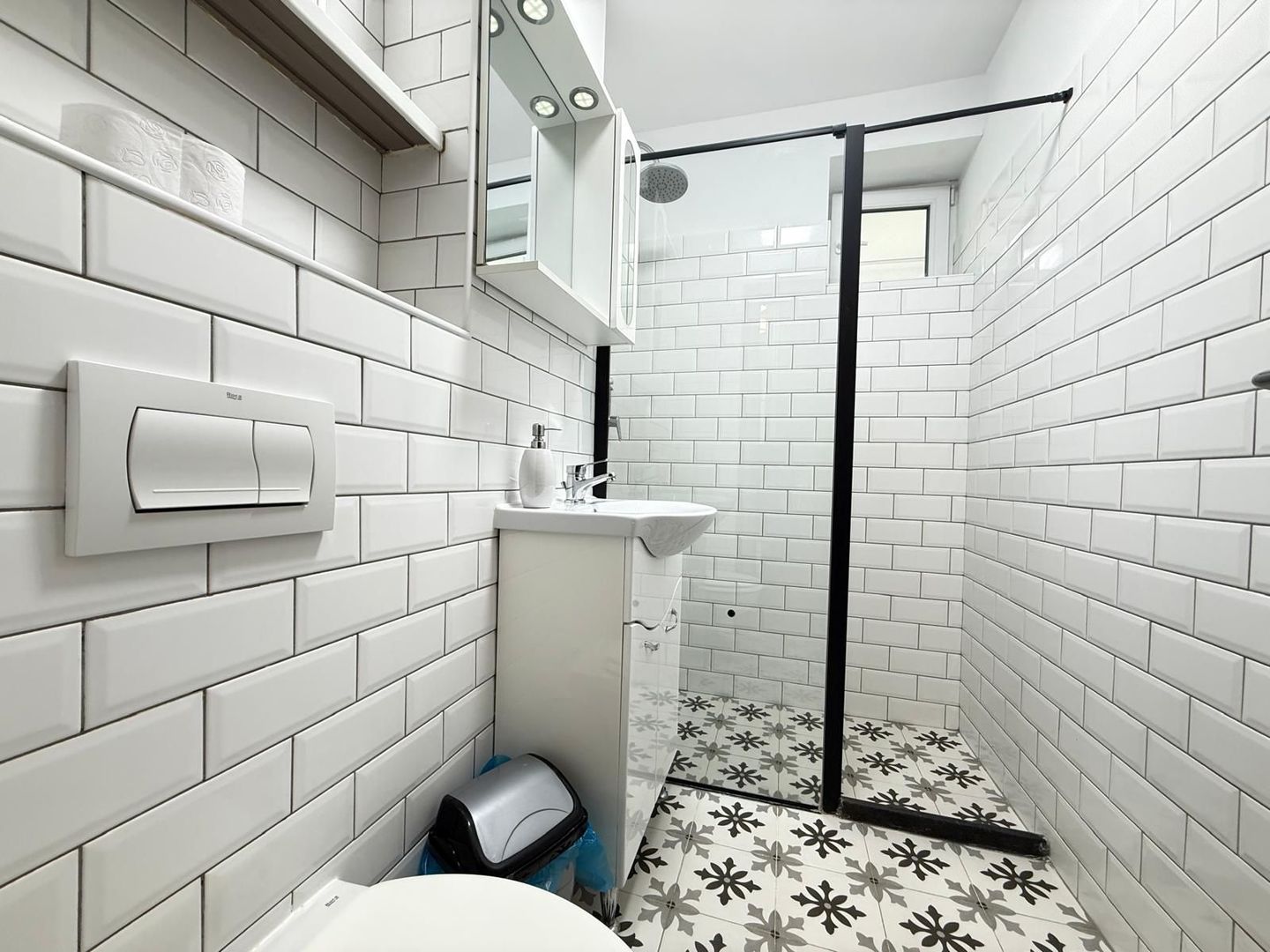 APARTAMENT 2 CAMERE ‖ COMPLET RENOVAT ‖ ETAJ INTERMEDIAR ‖ - Poză 9