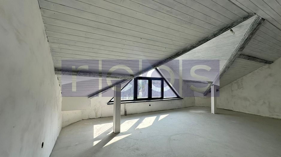 Vila 4 camere | Curte |  Zona Barbu Vacarescu  | Loc de parcare | - Poză 21