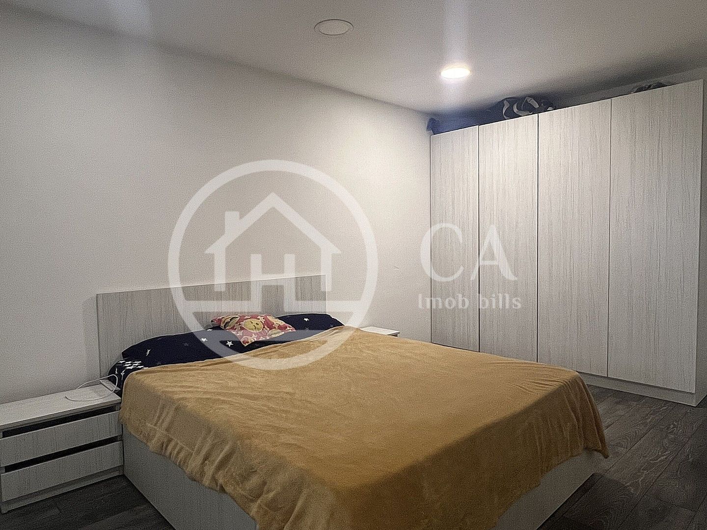Apartament cu o camera de vanzare in Rogerius Oradea - Poză 2
