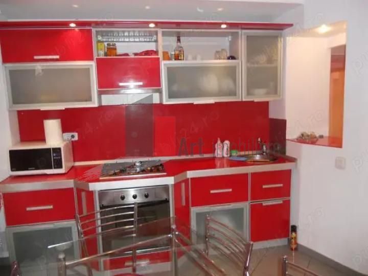 APARTAMENT 4 CAMERE  ULTRACENTRAL. - Poză 2