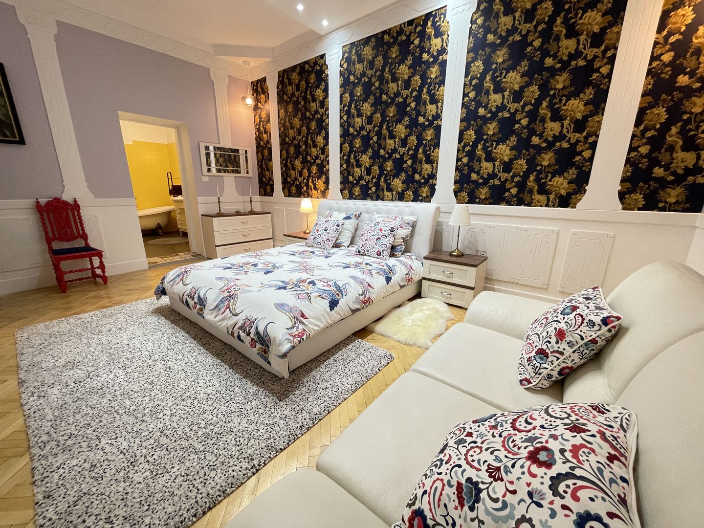 Apartament 4 camere spatios  in zona Sinaia - Poză 8