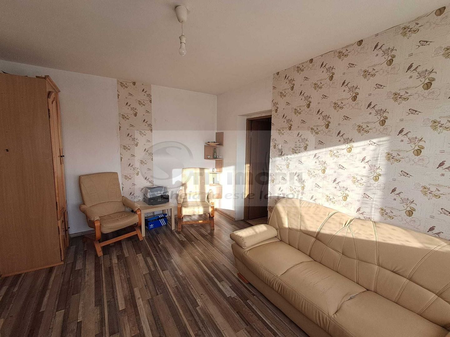 Apartament 3 camere  Podu Ros- 350 EURO - Poză 2
