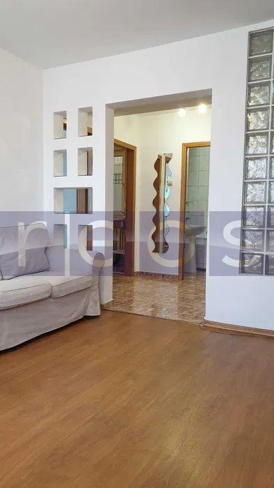 VANZARE 2 CAMERE - EROII REVOLUTIEI - Poză 1