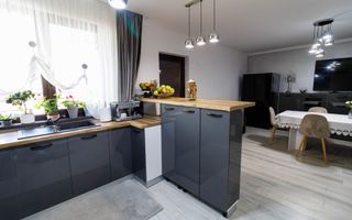 Casă spațioasă 4 dormitoare Sânpetru, 500 mp teren, mobilată complet - Poză 6