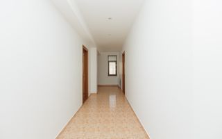 Chirie, casă, 7 camere, str. Galbena, Centru - Poză 5