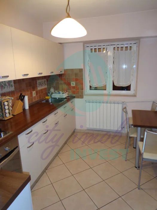 4 camere Piața Victoriei 97mp | Bloc monolit| Vedere Mixtă - Poză 9