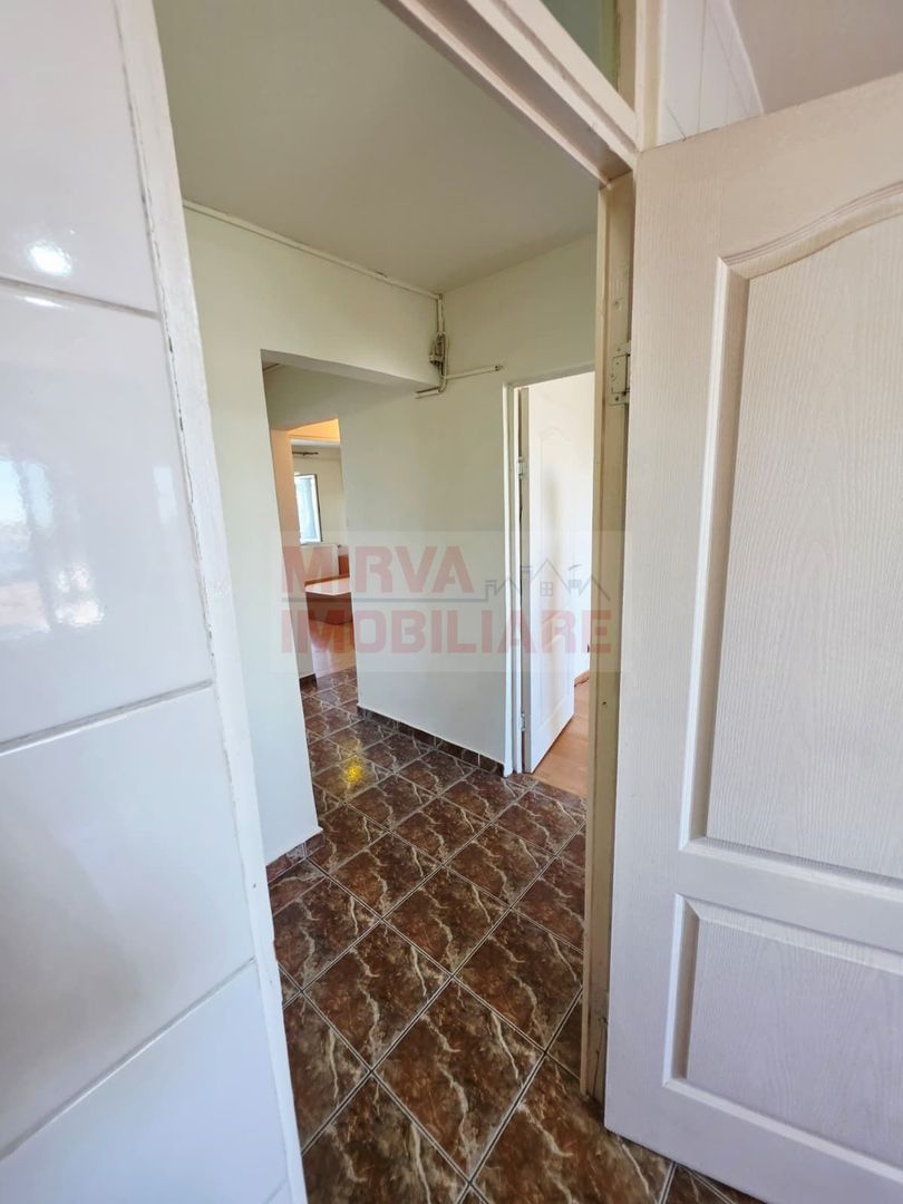 Vanzare apartament 3 camere, 2 băi, decomandat – Enăchiță Văcărescu - Poză 8