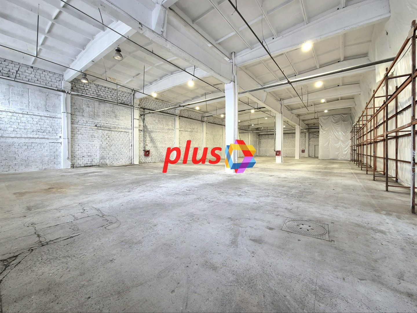 Hala de inchiriat Brașov - 950 mp #plus-imo.ro - Poză 4
