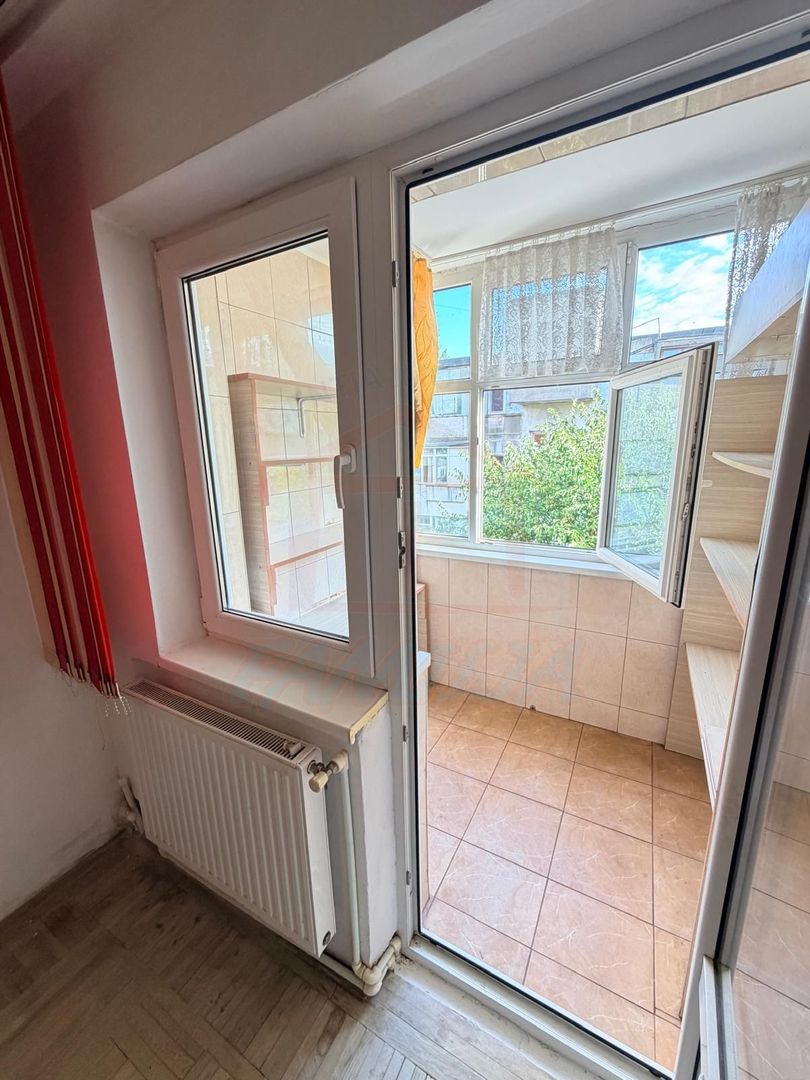 APARTAMENT CU 2 CAMERE DE VÂNZARE | MICRO 40 | ETAJ 4| PRET 41.900 EUR - Poză 5