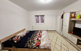 Casa cu doua corpuri, 5 camere, 1580 mp teren, Dealul Furcilor - Poză 14