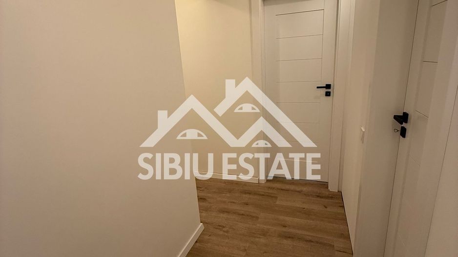 Locație excelentă! Apartament 3 camere renovat, etaj 1, Sibiu - Poză 12