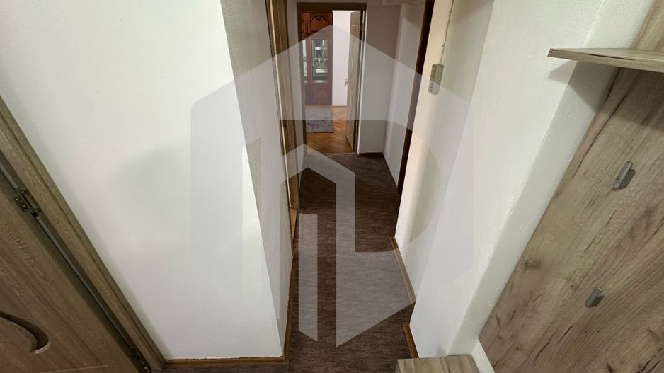 Apartament - 2 Camere - Decomandat - str. Abatorului - Pivnita - Poză 2