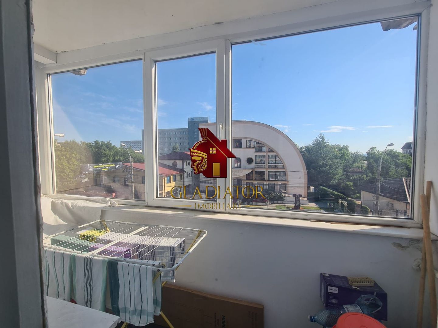 Apartament 2 camere – Tătărași, Ateneu – Etaj 2/4 – Renovat, poziție e - Poză 6