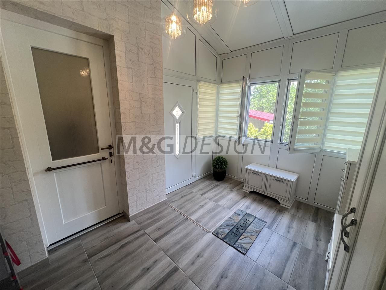 Apartament  deosebit amenajat LUX  boxa curte acces auto CENTRAL - Poză 10