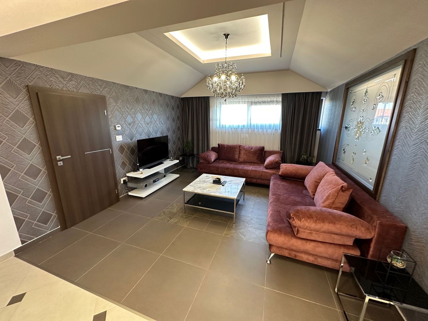 CASA EXCEPTIONALA CU LIVADA PROPRIE - Poză 42