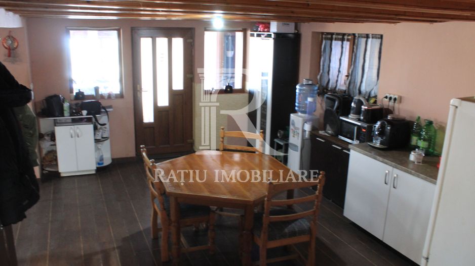 Proprietate rară | 4458 mp teren intravilan | Casă solidă, natură, liniște totală. | Bratca, Bihor. - Poză 10