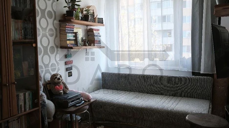 vând apartament cu 3 camere in Tudor zona Fortuna - Poză 4