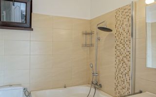 Apartament 3 camere si loc de parcare - Poză 6