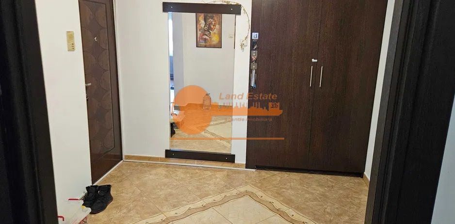 Apartament 4 camere Basarabia - Titan  Bloc anvelopat - Poză 7