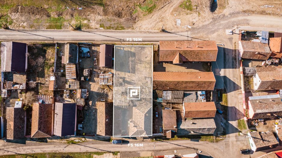 Casă tradiționălă în Pecica - Poză 1