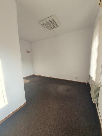 vila 7 camere birouri-sediu firma Cotroceni - Poză 7