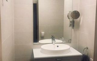 Vanzare Apartament 3 camere, etaj 1, 2 băi, renovat, mobilat, utilat - Sector 5 - Poză 10