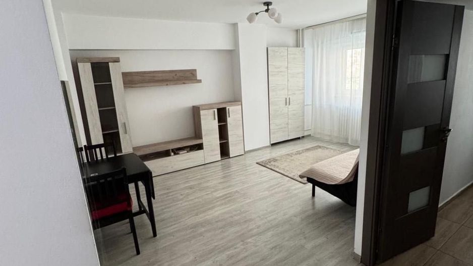 GARSONIERA TURDA, MOBILAT MODERN, BUCATARIE INCHISA, METROU 5 MINUTE - Poză 2