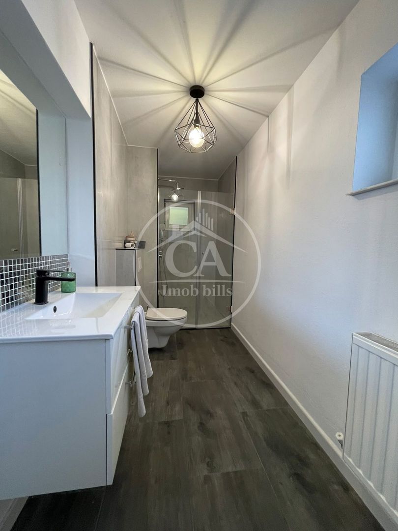 Casa de vanzare cu 10 camere in Santandrei, Bihor - Poză 46