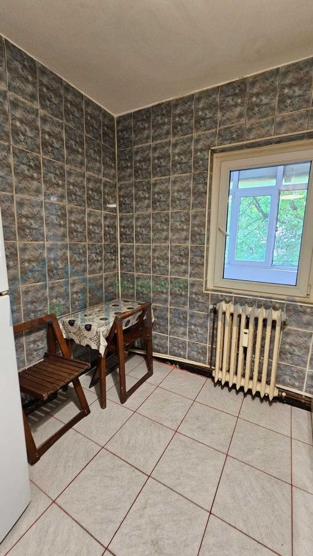 Apartament 1 cameră, decomandat,  Podul de Fier/Pădurii, 35 mp - Poză 3