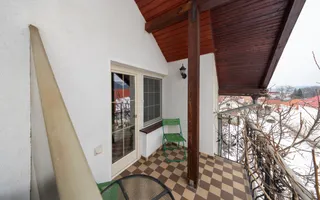 Pensiune de vânzare în Râșnov | 14 camere | 427 mp - Poză 44