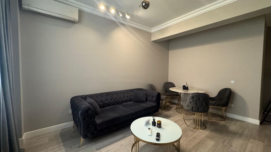 2 camere| BIHARIA- BANEASA| LOC DE PARCARE - Poză 2