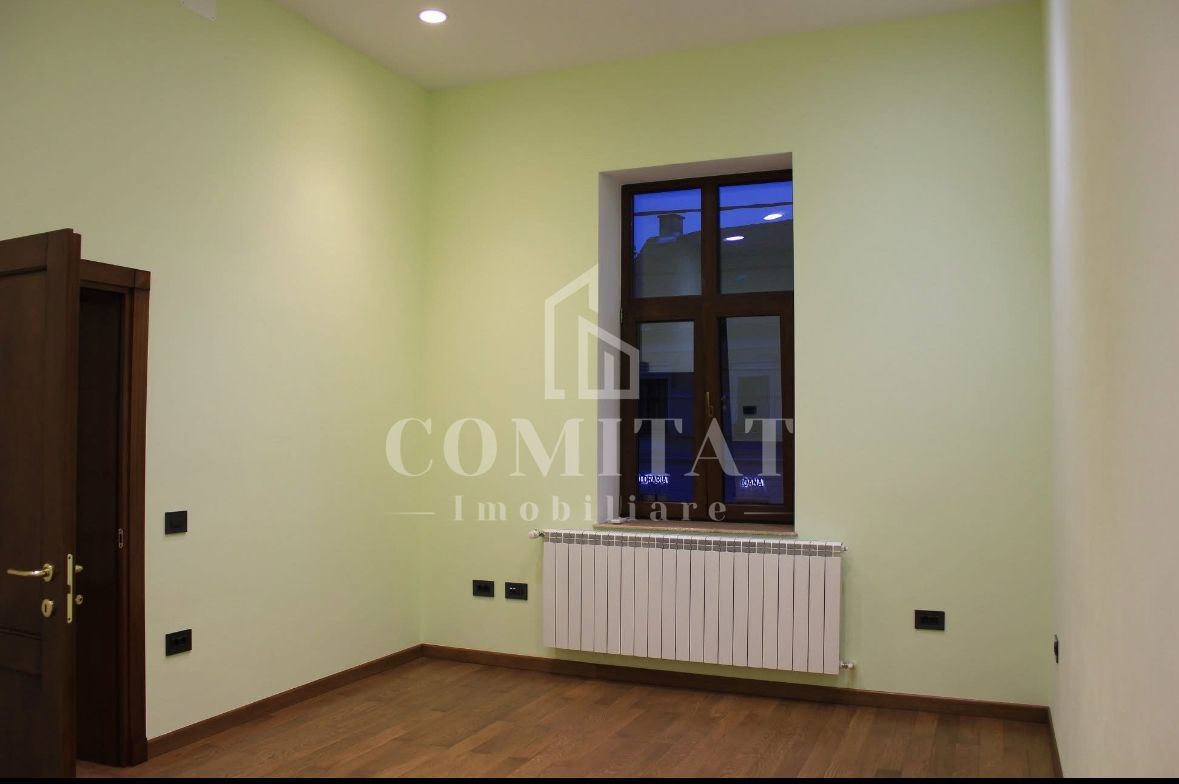 Oportunitate! Apartament 3 camere | Zona Ultracentrală - Poză 4
