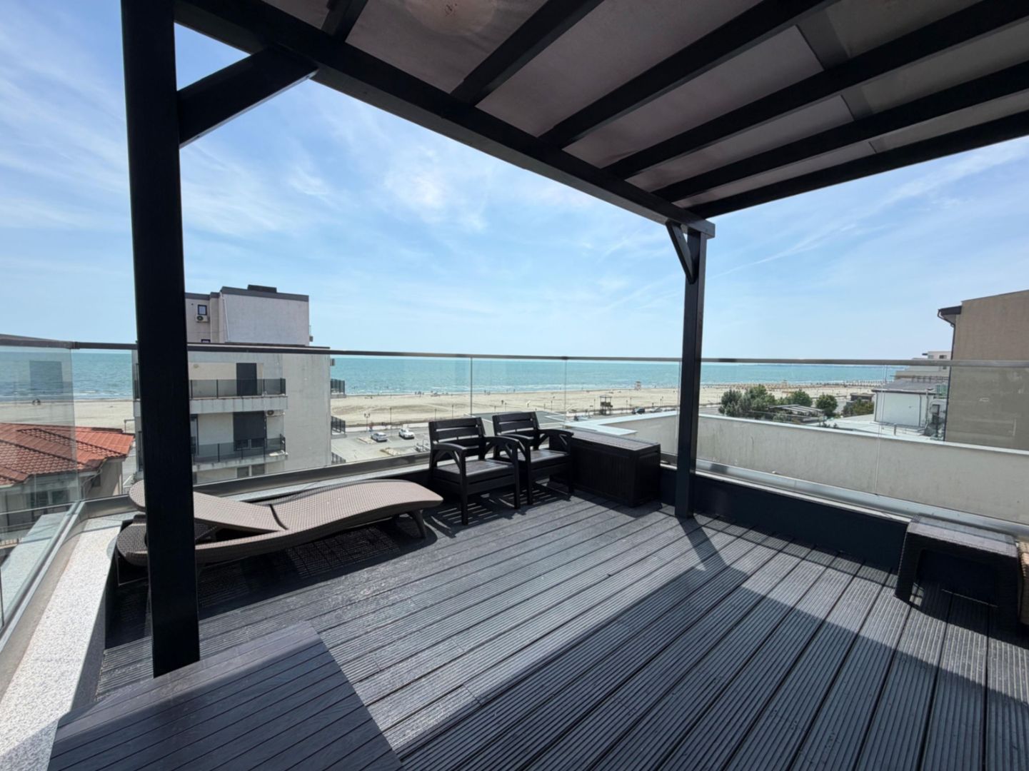 Penthouse Mamaia + 2 terase + curte 3 locuri de parcare - Poză 12