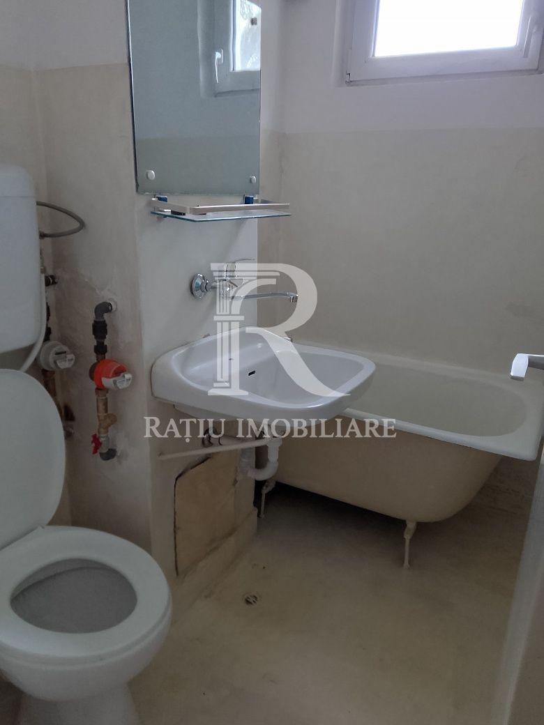 De inchiriat | Apartament cu 2 camere | Rogerius - Poză 7