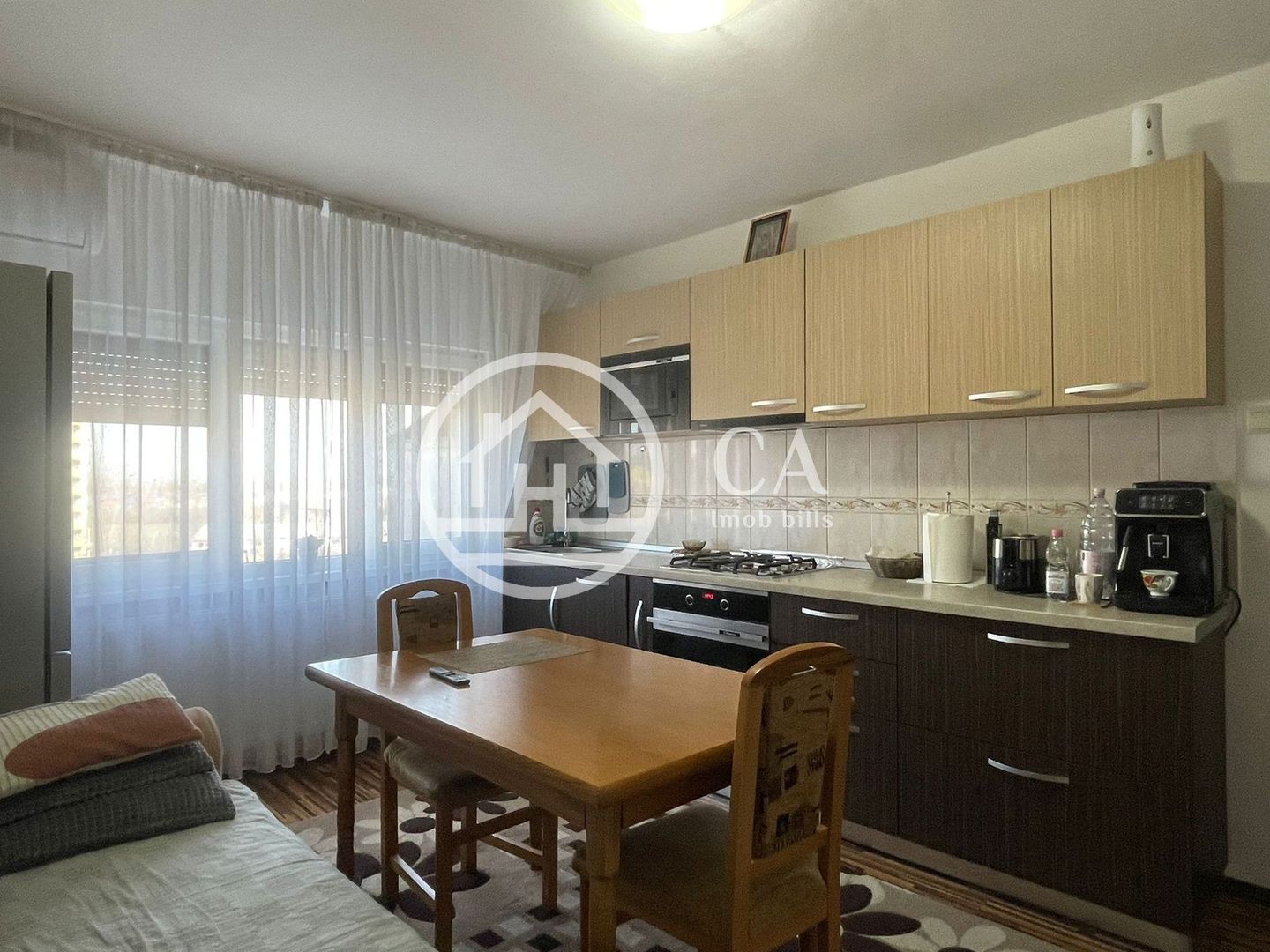 Apartament cu 3 camere de inchiriat în zona Nufărul, Oradea - Poză 9