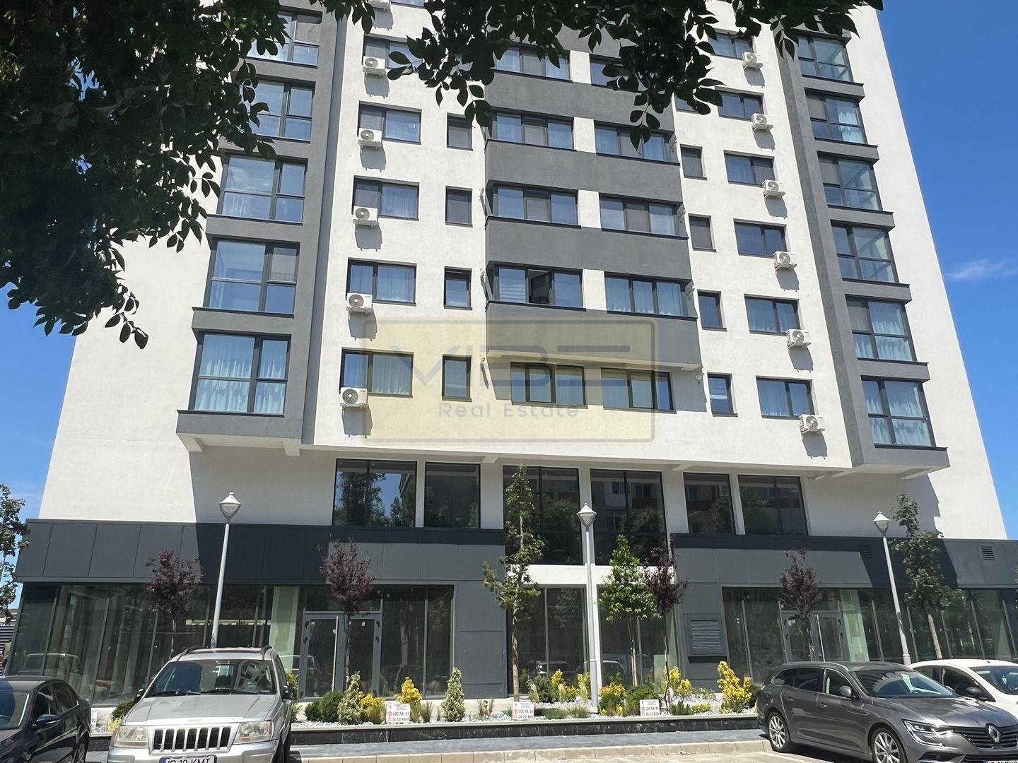 Apartament modern 2 camere Comat Towers - 20 min Copou - Poză 17