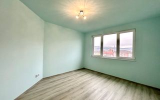Apartament 3 camere, de vanzare  in Zona BMW / Floresti - Poză 11